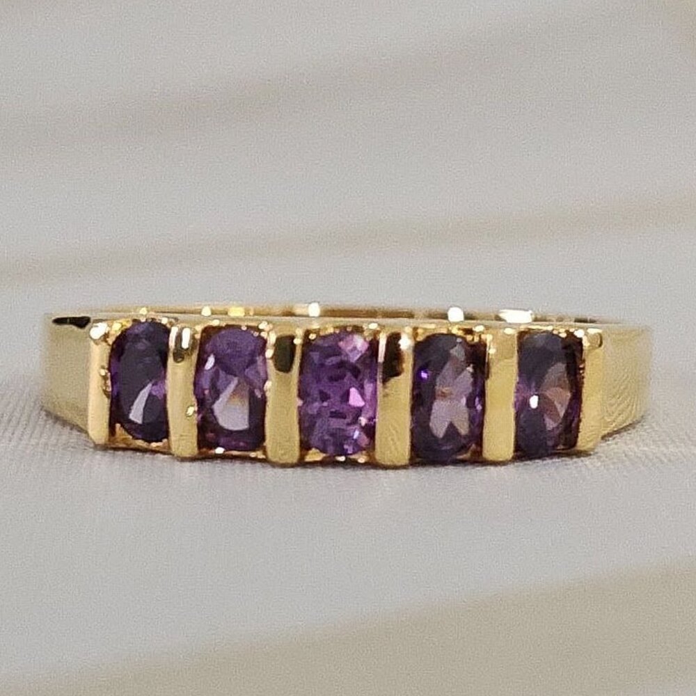 Vintage Avon Gold Plated Five Stone Amethyst Band Ring Sz 10